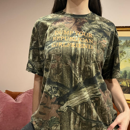 DUMP YOUR REPUBLICAN GIRLFRIEND camo t-shirt with orange text (XL)