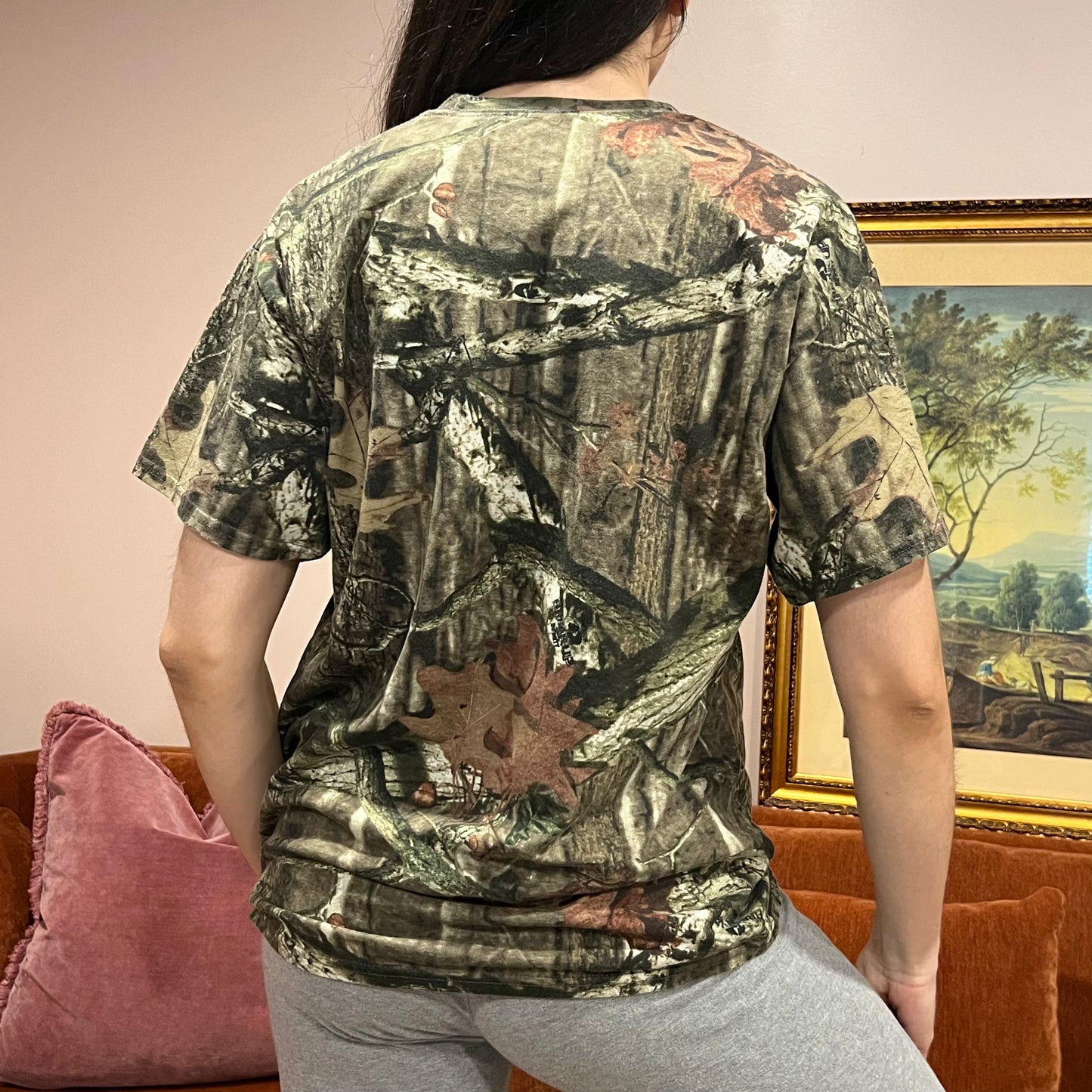 DUMP YOUR REPUBLICAN BOYFRIEND camo t-shirt with orange text (L)